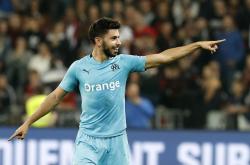 华体会体育在线入口关于今夜阿斯顿维拉调整名单以备法甲；完成体检环节打磨；气氛紧张；控场能力受关注的信息