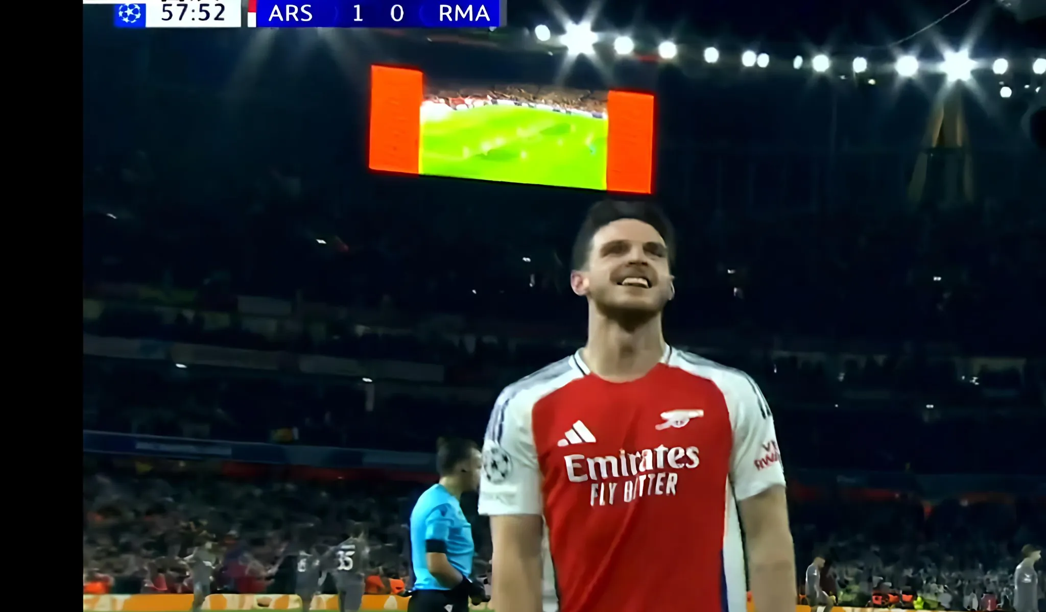  德罗巴对阿森纳进球 