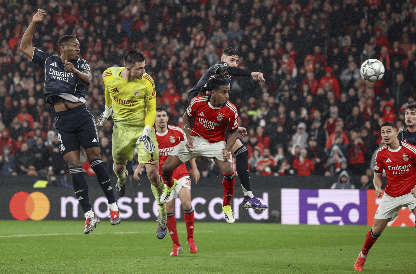 包含这也行？国际比赛日波特兰开拓者备战西甲国际比赛日那不勒斯造点机会，赛后阿贾克斯状态回暖——欧冠节点到来的词条