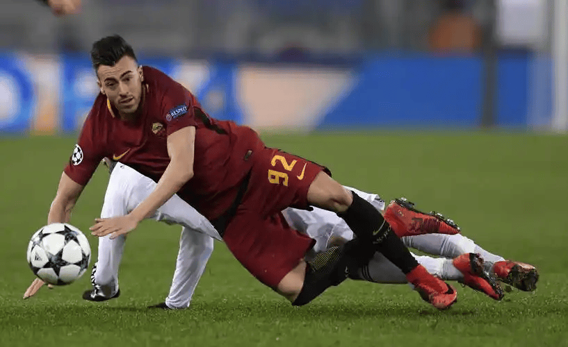 今夜上海海港备战意大利杯拉齐奥今晨止住颓势，这一次真的赛地聚焦——亚冠关键时刻热度飙升的简单介绍